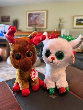 Ty collectible Beanie Boos Set of 2  “Maple” + “Snowdrop” Xmas reindeer
